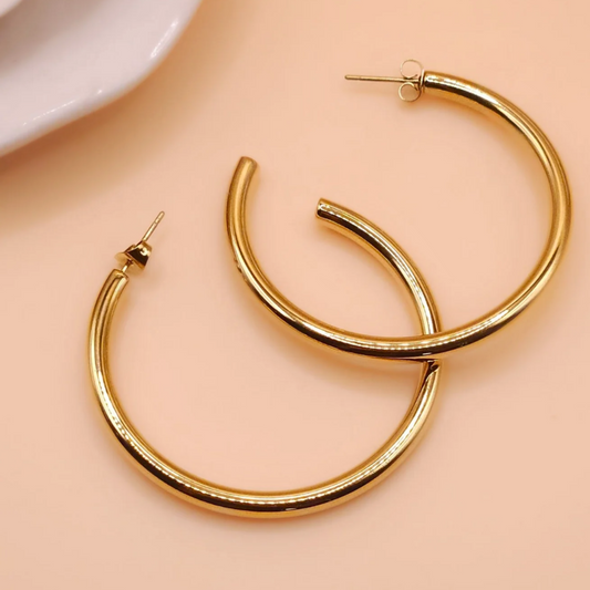 Elegant Minimalist Hoops